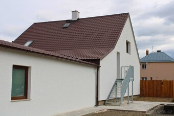 Prodej RD 4+2 po rekonstrukci – vhodné i jako investice - 10