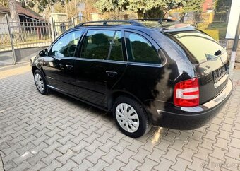 Škoda Fabia 1,4 i Nová STK, Klimatizace benzín - 10