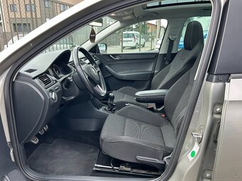 ŠKODA RAPID SP 1.6TDI 77KW SPORT PANORAMA NAVI XENON - 10