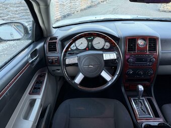 Chrysler 300C 2.7 142kW +Pohon na LPG+BE+Najeto 160TKM+ - 10
