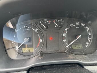 Škoda Octavia combi 1.9 tdi - 10