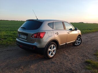 Nissan Qashqai j10 1.6 2010 - 10