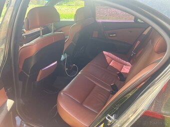 BMW E60 530d černé - 10