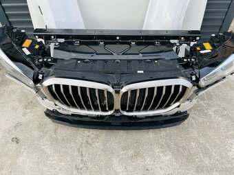 BMW X5 G05 kapota laser světla chladiče blatníky naraznik - 10