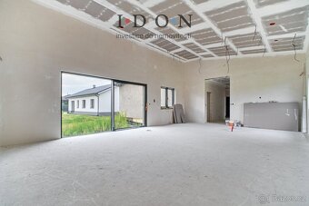 Prodej novostavby k dokončení, 5kk, už.plocha 131m2, celková - 10