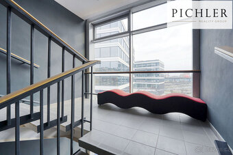 Pronájem Kanceláře 96,7 m2, Partyzánská, Praha 8 - 10