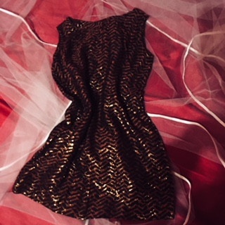 plesove# spolecenskesaty# zlaté# pouzdrove # M/L - 10