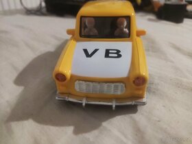 Trabant na dalkove ovladani - 10