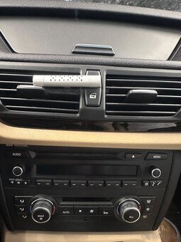 BMW X1 xdrive 20D - 10