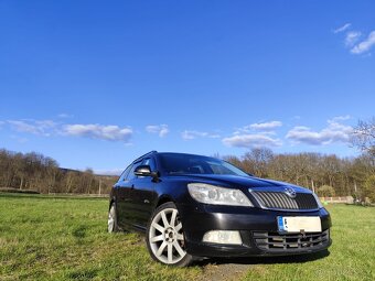 ŠKODA OCTAVIA COMBI 1.6TDi 77KW KLIMATIZACE TEMPOMAT - 10