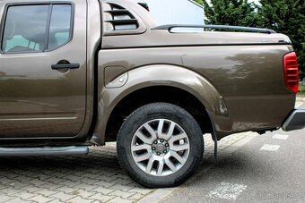 Nissan Navara DoubleCab 3.0 V6 dCi A/T Long - 10