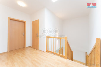 Pronájem rodinného domu, 158 m², Jenštejn, ul. Zlatnická - 10