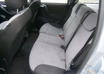 Fiat Stilo 1.6i benzín manuál 77 kw - 10
