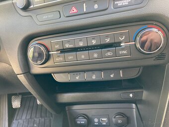 Kia Ceed hatchback Exclusive 1,4 T-GDI - 10