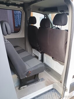 VW CRAFTER 2.0 100kw 6místné - 10
