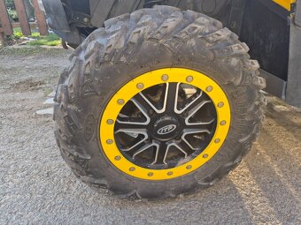 Can-Am Outlander 650R - 10