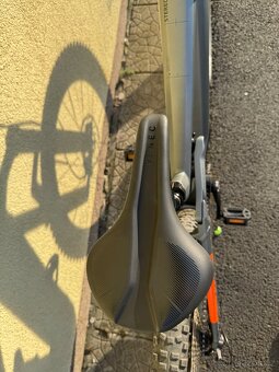 CUBE STEREO HYBRID 140 HPC SL 625 kola 27.5" rám S(17) - 10