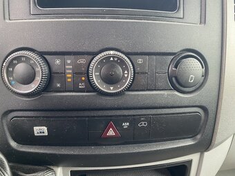 Prodám Volkswagen Crafter 2.0TDI,120kw.8 palet. - 10