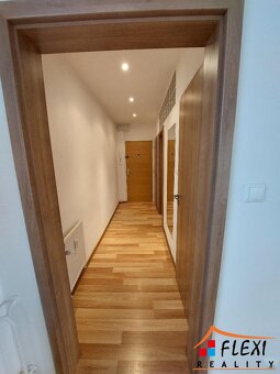 Pronájem bytu 1+1, 54 m2 s klimatizací, ulice Zelená, Moravs - 10