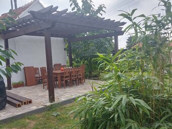 Velký venkovský dům k pronajmutí - 10