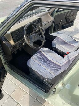 Škoda Favorit 136 LUX - 10