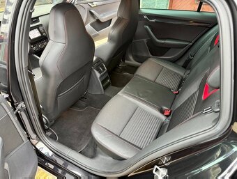 Škoda Octavia,  2.0 TSI 162 KW RS KEY-LESS - 10