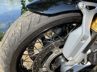 BMW R nine T - 10