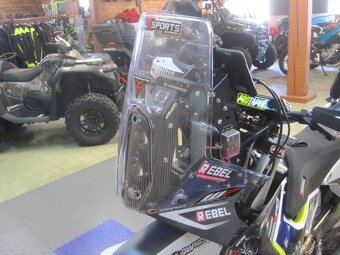 Husqvarna 701 Enduro - 10