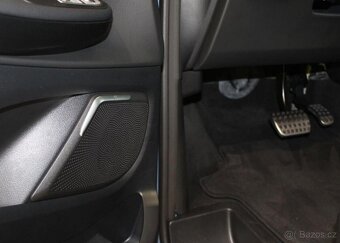 Mercedes-Benz Třídy V 250d Long Style Dist / NezTop nafta - 10