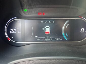 Kia Soul  EV 150kW plna vybava Zaruka - 10