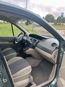 RENAULT SCENIC MEGANE 2004 - 10