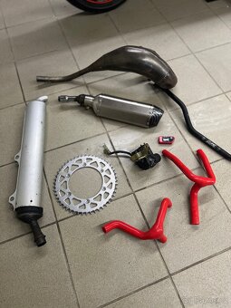 Husqvarna sm 125 TOP STAV - 10