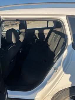 Chevrolet Cruze kombi - 10