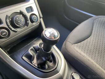 Peugeot 308 1.6 VTi ,  88 kW benzín, 2011 - 10