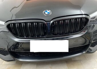 CERNA MASKA GRIL BMW rad 5 model G30 G31 G38 - 10