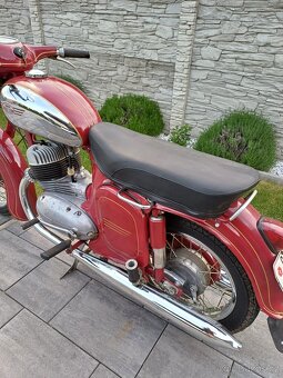 Jawa 350/360 Panelka s TP - 10