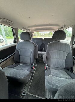 Mitsubishi Grandis - 10