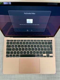 APPLE Macbook Air 13” , M1 , 8gb Ram , 512gb ssd - 10