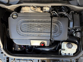 MINI PACEMAN 1.6D  82 kW - 10