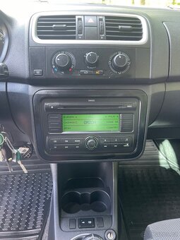 Škoda Fabia 2 1.4 16v 63 Kw sport - 10