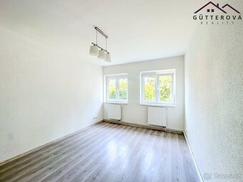 Pronájem bytu 3+1, 70 m2 - Holýšov, ev.č. yIGB034 - 10