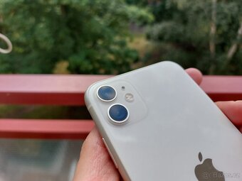 apple iphone 11--paměť 128 gb-- - 10