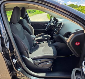 Jeep Cherokee 2.0 MultiJet 125KW/170 koní R.V.06/2015 - 10