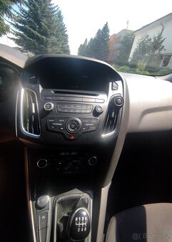 Ford Focus 1.0 EcoBoost ST paket - 10