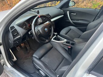 BMW 130i e87 195kW manuál; originální M-Paket - 10