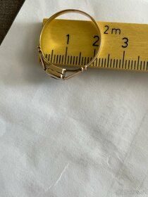 Zlatý pánský prsten se zirkonem velikost 64 - 10
