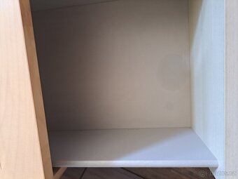 Dva noční stolky (komody) Ikea Malm - 10