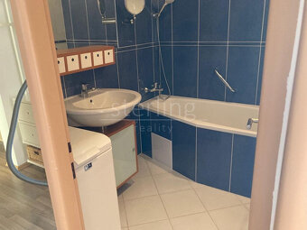 Pronájem bytu 4+1/2xL, 90 m2, P8-Kobylisy, ul. Hlaváčova, 3. - 10