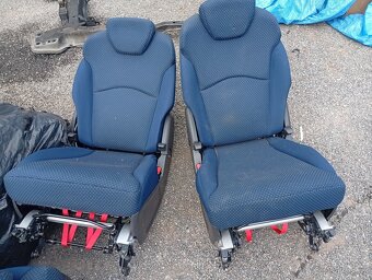 CITROEN C8, PEUGEOT 807, FIAT ULYSSE SEDAČKY ZADNÍ - 10