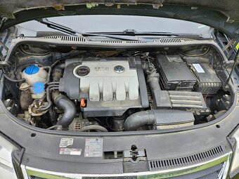 VW Touran 1.9 TDI 77kw BLS - 10